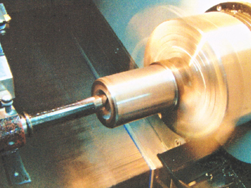 低壓套管組件自動機